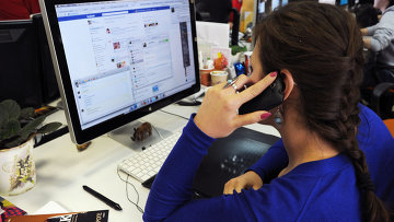 76% волгоградцев «дружат» с коллегами в социальных сетях!