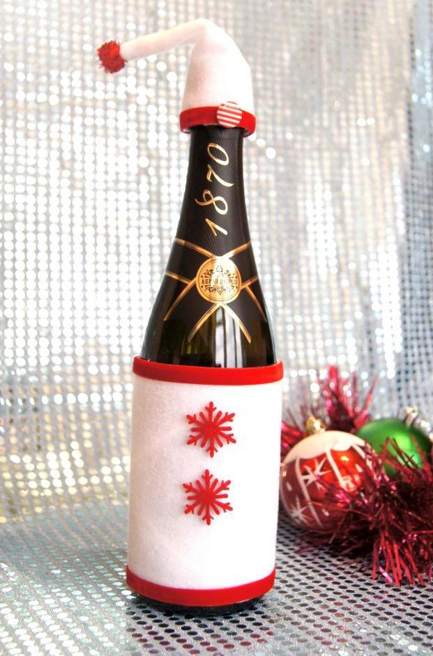 Декупаж бутылки шампанского на Новый год: 10 идей оформления