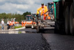 В Волгограде отложили ремонт дорог