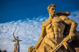 Волгоградцы сегодня отмечают День победы в Сталинградской битве!