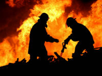 На юге Волгограда в пожаре пострадал пенсионер