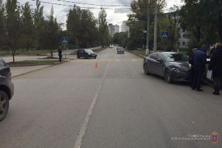 В Волгограде иномарка сбила девушку с трехмесячным ребенком