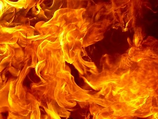 Под Волгоградом на пожаре в доме погиб 68-летний мужчина