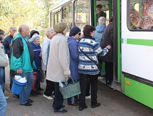 В Волгограде с 1 апреля начнут курсировать дачные автобусы