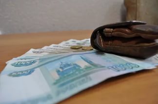 В Волгограде пенсионер отдал мошеннице 148 тысяч рублей