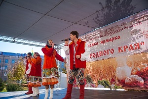 В Волгограде открылась ярмарка «Дары родного края» 