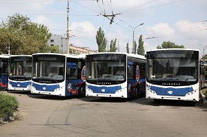 Завтра в Волгограде запустят автобусы-шаттлы