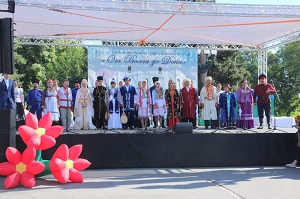В Волгограде состоялся XI всероссийский фестиваль национальных культур «От Волги до Дона»