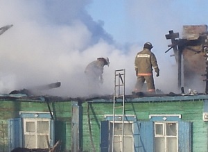 При возгорании частного дома пострадал житель Киквидзенского района