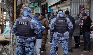 На оптового-розничный рынок на севере Волгограда нагрянули полицейские 