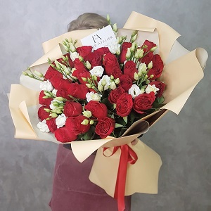Удобный сервис доставки цветов в Волгограде