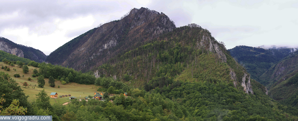 Черногория - это страна удивительных мест, необыкновенных приключений, живописной и чудотворной природы, населенная добродушными и щедрыми жителями, которые с радостью открывают свою страну каждому желающему понять и принять ее со всеми прелестями и красо. montenegro, адриатика, горы