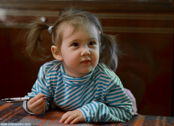 Каждая детская фотосессия-испытание.. ребёнок, портрет, трудности съёмки в комнате