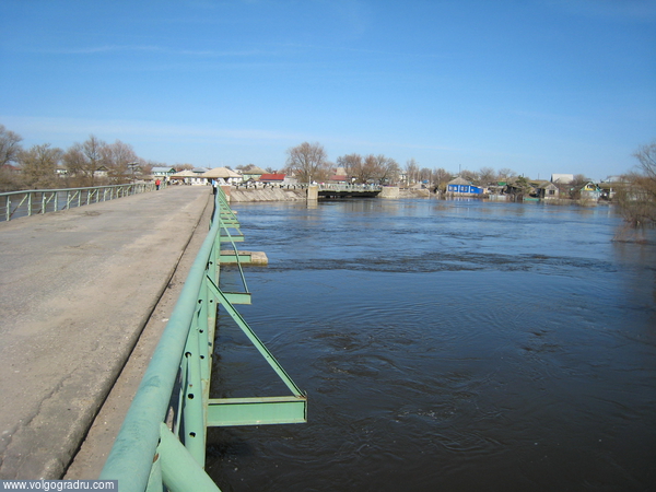 БАМ (большой Алексеевский мост) . разлив реки, весеннее половодье, наводнение