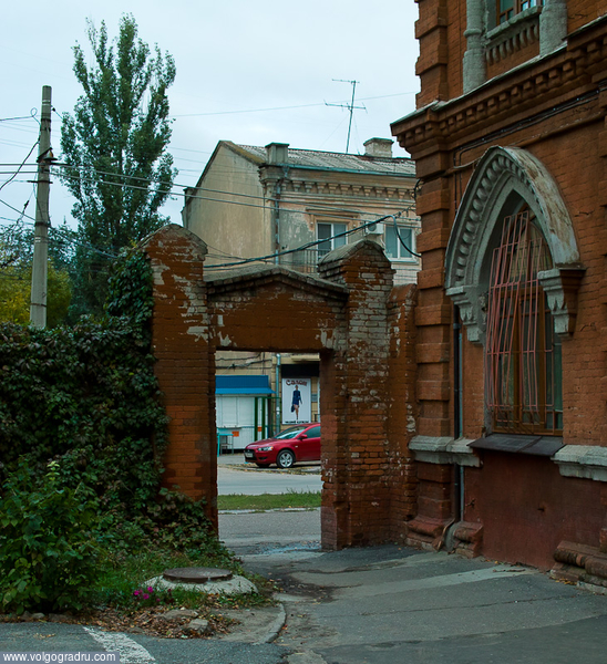 Старая синагога, ныне детская поликлиника.. архитектура, городской пейзаж, Царицын