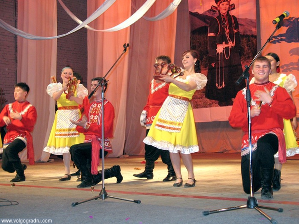 Русский народный танец . студенческая весна, русский народный танец, пляски