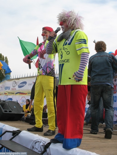 Дуэт клоунов «Артишок» . жители, люди, кросс наций