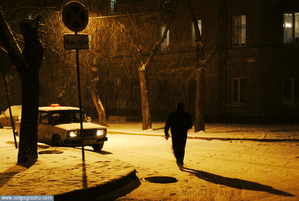 снег. улица Волгограда, 