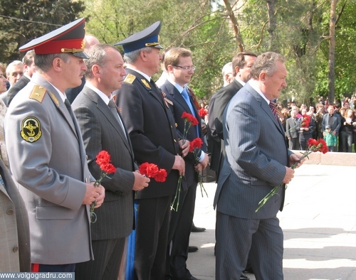 Аллея героев, 9 мая. День Победы, Великая Отечественная война, военный парад