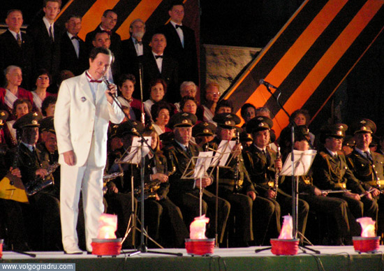 Леонид Сметанников поёт для ветеранов. 60 лет победы, война, Сталинград