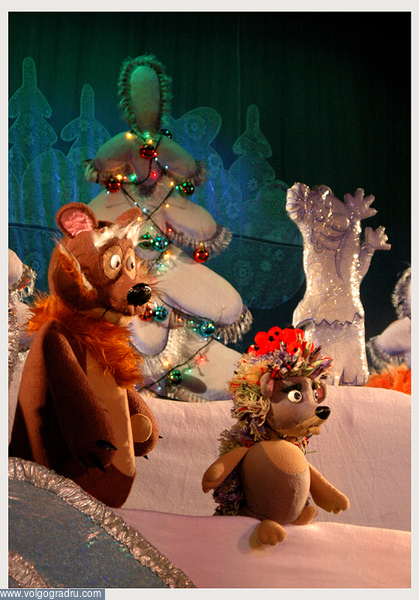 На заснеженной полянке, новогодняя сказка Волгоградского театра кукол. на заснеженной полянке, кукольный театр, театр