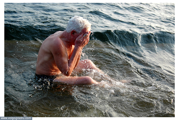 Крещенское купание. крещение, праздник Крещения, крещенское купание