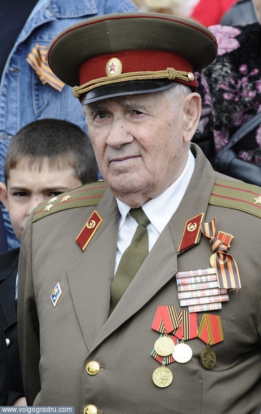 Ветеран войны. ветеран, День Победы в Волгограде 2009, Праздник Победы