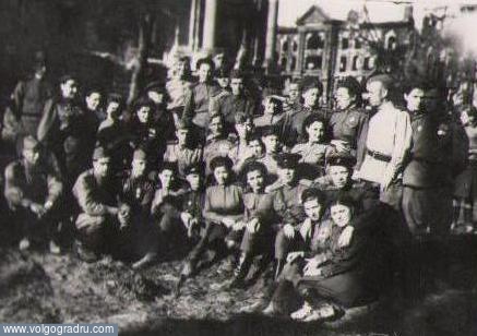 Рейхстаг. май 1945 года.. Сталинград в лицах, 