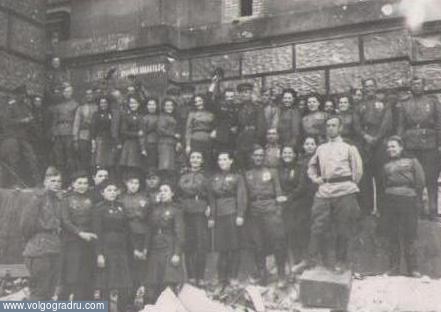 Рейхстаг. май 1945 года.. Сталинград в лицах, 