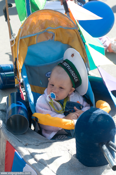 Парад детских колясок - 2011. парад, коляски, дети