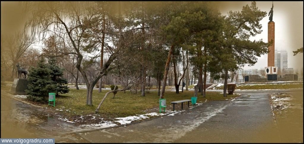 Урны-- часть пейзажа.. зима в Волгограде, памятники, площадь чекистов