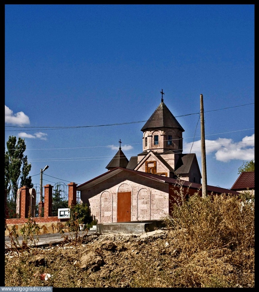 Армянская церковь. Волгоград, церковь, лето