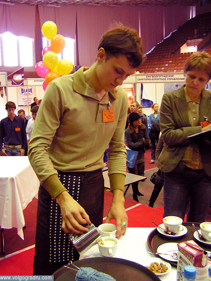 Прошлогодний чемпион Сергей Кисляков в этом году занял второе место. продовольственная выставка, кофеварение, лучший кофе