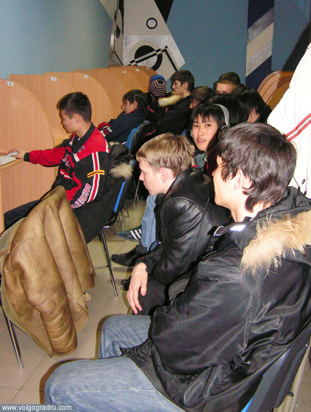 Зрители чемпионата клуб Volgograd Asus Winter 2007 qualify. Volgograd Asus Winter 2007 qualify, зрители, клуб Нашествие