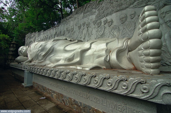 Спящий Будда. Будда, Вьетнам, Нячанг