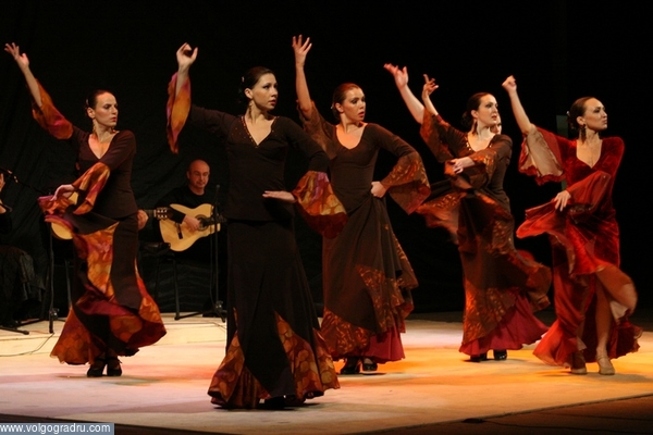 Спектакль «Связь» в Волгограде. фламенко, испанский танец, Хуан Полвильо в Волгограде