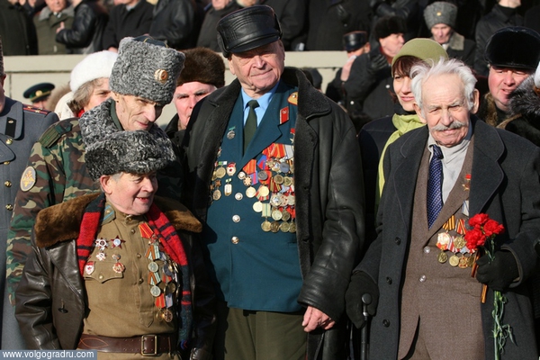 Ветераны Сталинградской битвы. Волгоград, 2 февраля, 65-летие Сталинградской битвы