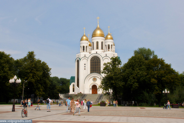 Площадь Ленина в Калининграде. Калининград, Россия, религия