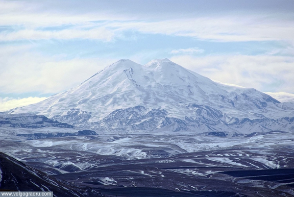 гора Эльбрус с горы Машук. гора, горы, вершина