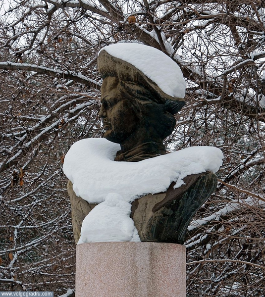 Пётр I. Пётр, скульптура, шапка