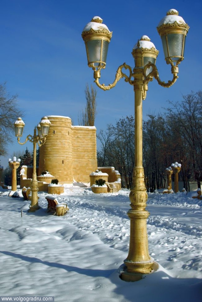 Зима в "Бакинском" парке. зима, снег, фонари