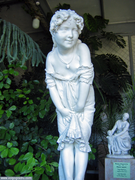 Девочка, скульптор Квинтилиан Корбелини, Италия, XIX в. Крым, Алупка, Воронцовский дворец