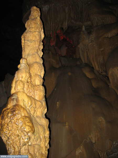 В пещере. Абхазия, Новый Афон, пещера