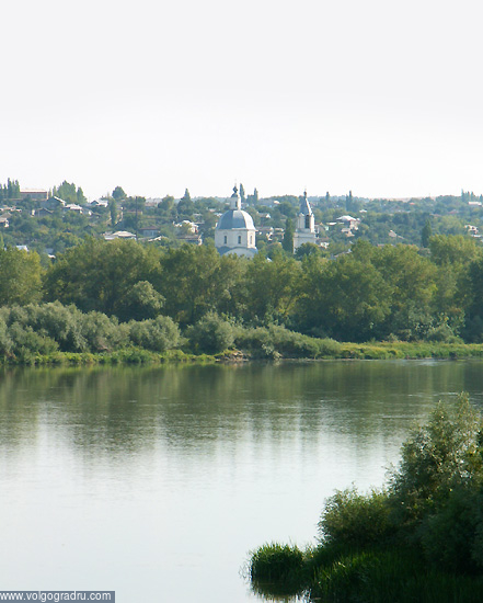 Вид на город Серафимович с левого берега Дона. Серафимович, область, Волгоградская