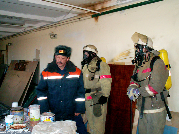 В этой комнате был очаг пожара. учения, управления МЧС России, по Волгоградской области