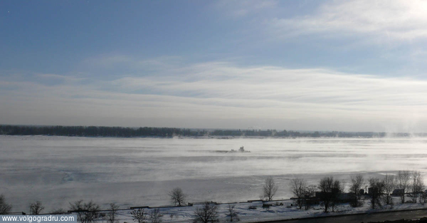 Волга замерзает. 