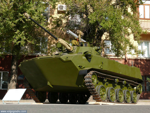 Боевая машина десанта БМД-2. 