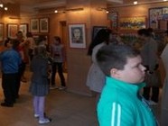 В Волгограде на выставке детских рисунков представлено около 500 работ