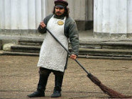 В Волгограде могут провести чемпионат среди дворников на самую чистую улицу