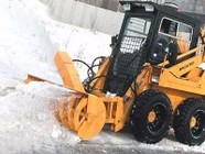 В Волгограде за сутки с улиц вывезли более 800 кубометров снега
